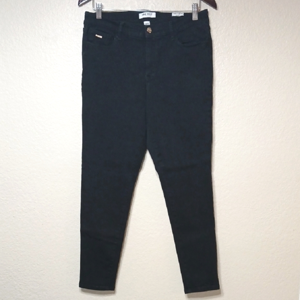 BO-20--Nine West Black Skinny Jeans
